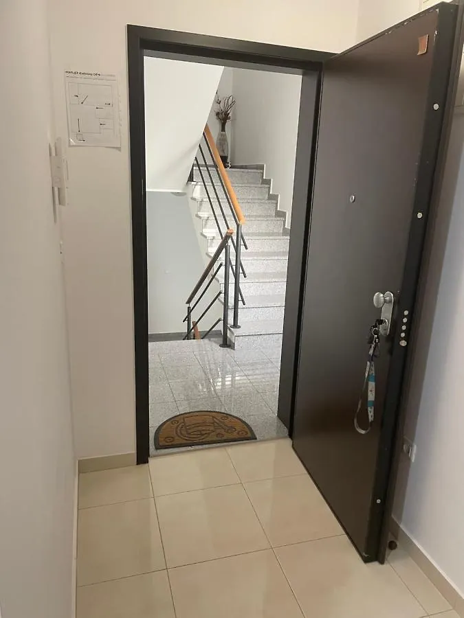 Apartmani Selce 0*,  Kroatien